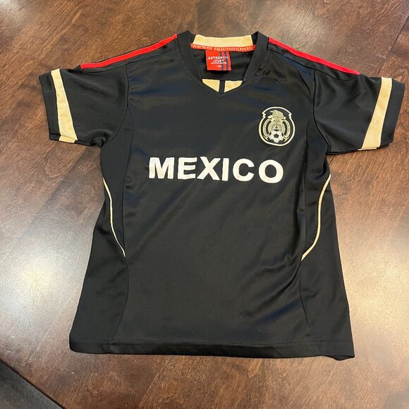 FEDERACION MEXICANA F.C. Childs Jersey Mexican Size 14 Can. Size 10-12 - Picture 1 of 9